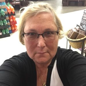 Meet your Posher, Diane